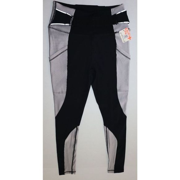 Free People Movement OB1275464 Women's Sz S Black Hardio Cardio Leggings $118 - Picture 1 of 7